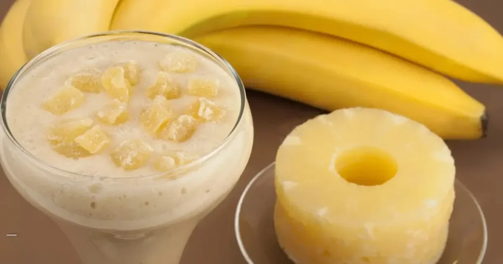 Pineapple and banana smoothie