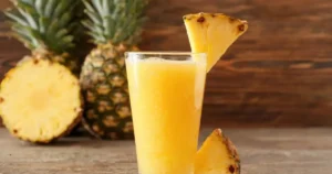 Pineapple and banana smoothie